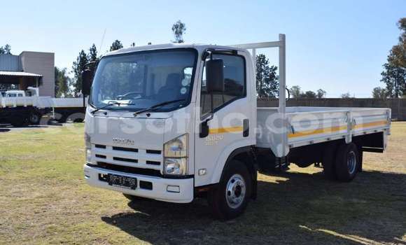 Acheter Occasion Utilitaire Isuzu FTR 850 Blanc à Maputsoa, Leribe Acheter Occasion Utilitaire Isuzu FTR 850 Blanc à Maputsoa, Leribe
