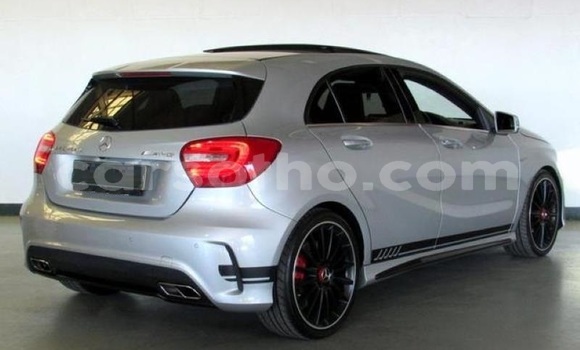 اشتري مستعمل Mercedes-Benz A-klasse AMG Silver سيارة في Maseru في Maseru اشتري مستعمل Mercedes-Benz A-klasse AMG Silver سيارة في Maseru في Maseru