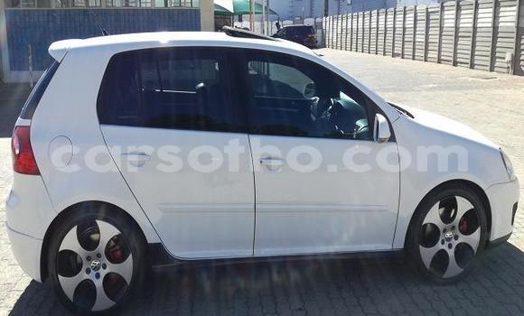 Sayi Na hannu Volkswagen Golf GTI White Mota in Maseru a Maseru Sayi Na hannu Volkswagen Golf GTI White Mota in Maseru a Maseru