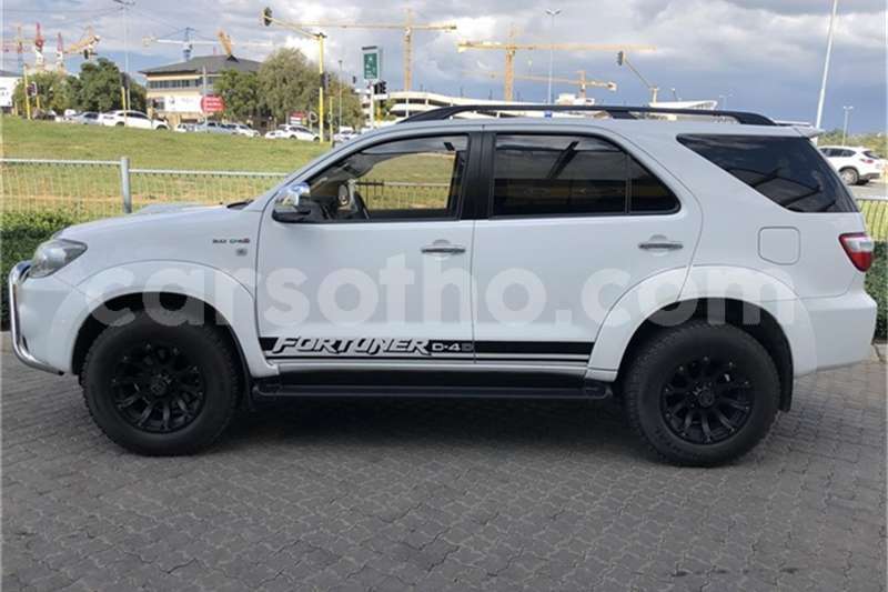 Big with watermark toyota fortuner 3 0d 4d automatic 2010 id 57221923 type main