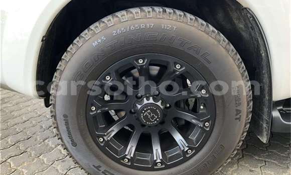 Acheter Occasion Voiture Toyota Fortuner Blanc à Maseru, Maseru Acheter Occasion Voiture Toyota Fortuner Blanc à Maseru, Maseru