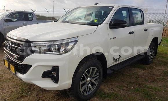Acheter Occasion Voiture Toyota Pickup Blanc à Maseru, Maseru Acheter Occasion Voiture Toyota Pickup Blanc à Maseru, Maseru