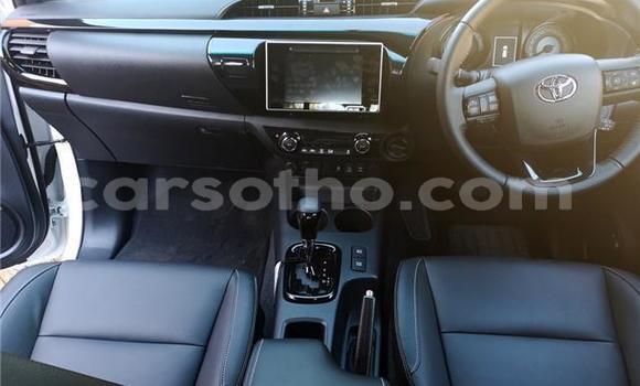 Acheter Occasion Voiture Toyota Pickup Blanc à Maseru, Maseru Acheter Occasion Voiture Toyota Pickup Blanc à Maseru, Maseru