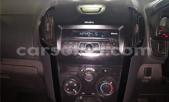 اشتري مستعمل Isuzu KB White سيارة في Maseru في Maseru اشتري مستعمل Isuzu KB White سيارة في Maseru في Maseru