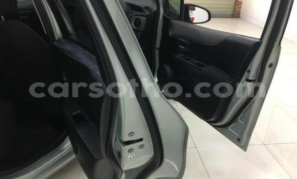 Sayi Na hannu Toyota Yaris Silver Mota in Maseru a Maseru Sayi Na hannu Toyota Yaris Silver Mota in Maseru a Maseru