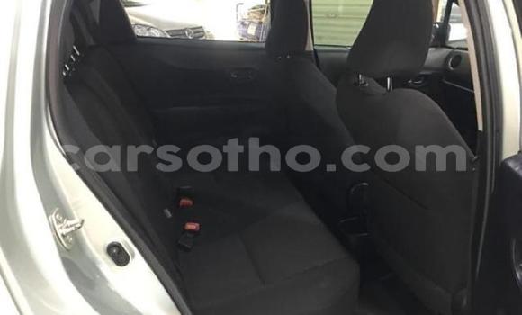 Sayi Na hannu Toyota Yaris Silver Mota in Maseru a Maseru Sayi Na hannu Toyota Yaris Silver Mota in Maseru a Maseru