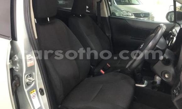 Sayi Na hannu Toyota Yaris Silver Mota in Maseru a Maseru Sayi Na hannu Toyota Yaris Silver Mota in Maseru a Maseru