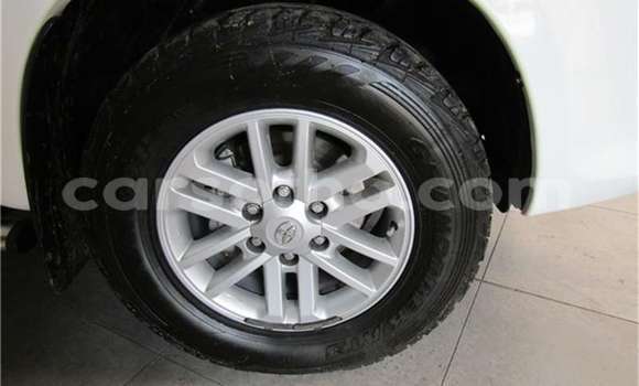 Acheter Occasion Voiture Isuzu KB Blanc à Maseru, Maseru Acheter Occasion Voiture Isuzu KB Blanc à Maseru, Maseru