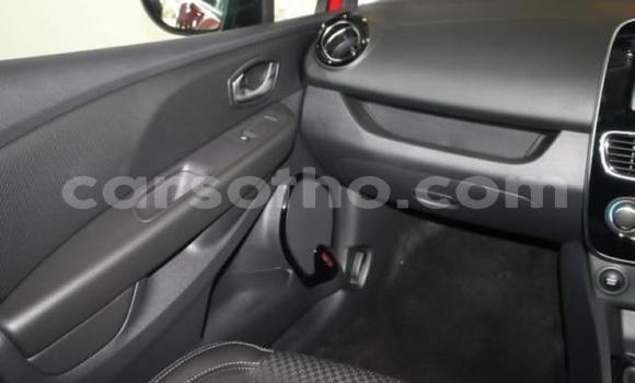 Acheter Occasion Voiture Renault Clio Rouge à Maseru, Maseru Acheter Occasion Voiture Renault Clio Rouge à Maseru, Maseru