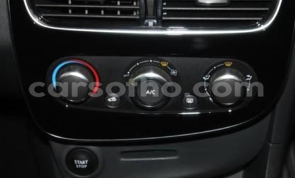 Acheter Occasion Voiture Renault Clio Rouge à Maseru, Maseru Acheter Occasion Voiture Renault Clio Rouge à Maseru, Maseru