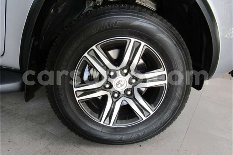 Big with watermark toyota fortuner 2 4gd 6 auto 2016 id 63303526 type main