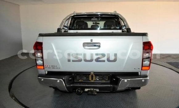 Buy Used Isuzu KB Silver Car in Maseru in Maseru Buy Used Isuzu KB Silver Car in Maseru in Maseru