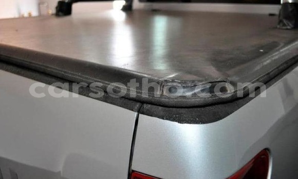 Buy Used Isuzu KB Silver Car in Maseru in Maseru Buy Used Isuzu KB Silver Car in Maseru in Maseru