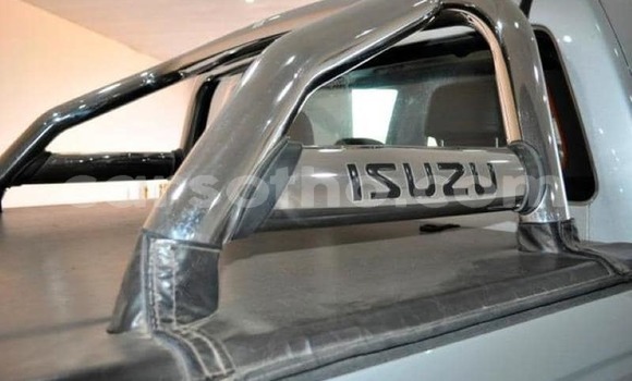 Buy Used Isuzu KB Silver Car in Maseru in Maseru Buy Used Isuzu KB Silver Car in Maseru in Maseru