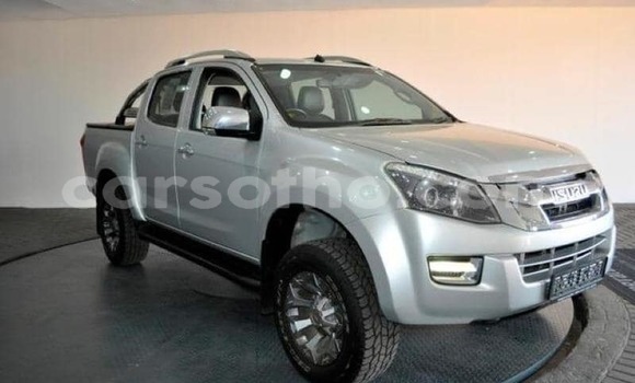 Buy Used Isuzu KB Silver Car in Maseru in Maseru Buy Used Isuzu KB Silver Car in Maseru in Maseru