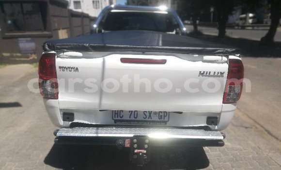 Acheter Occasion Voiture Toyota Hilux Blanc à Maseru, Maseru Acheter Occasion Voiture Toyota Hilux Blanc à Maseru, Maseru