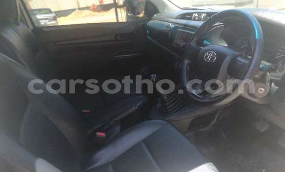 Acheter Occasion Voiture Toyota Hilux Blanc à Maseru, Maseru Acheter Occasion Voiture Toyota Hilux Blanc à Maseru, Maseru