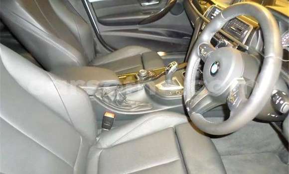 Acheter Occasion Voiture BMW 3–Series Gris à Maseru, Maseru Acheter Occasion Voiture BMW 3–Series Gris à Maseru, Maseru