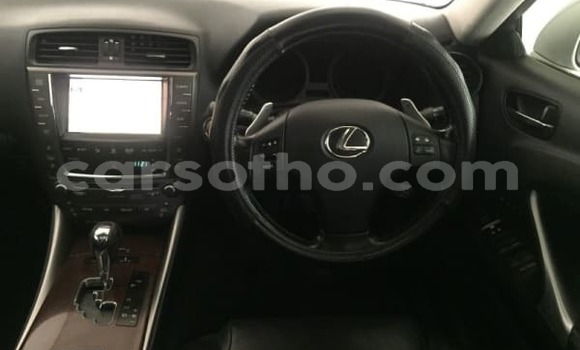 Acheter Occasion Voiture Lexus IS Gris à Maseru, Maseru Acheter Occasion Voiture Lexus IS Gris à Maseru, Maseru