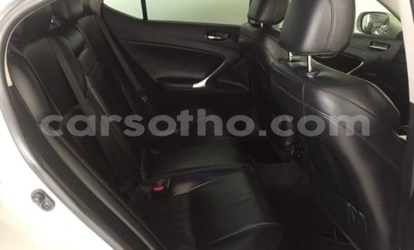 Acheter Occasion Voiture Lexus IS Gris à Maseru, Maseru Acheter Occasion Voiture Lexus IS Gris à Maseru, Maseru