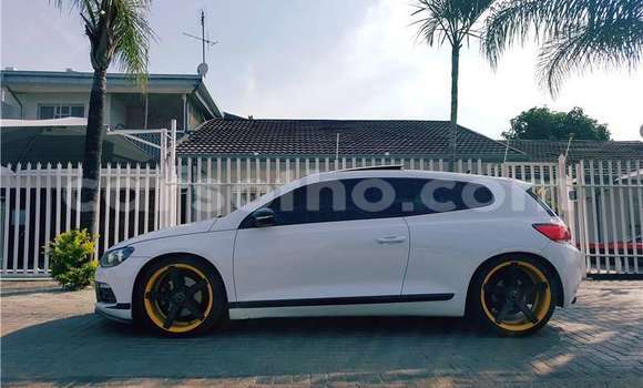 Sayi Na hannu Volkswagen Scirocco R White Mota in Maseru a Maseru Sayi Na hannu Volkswagen Scirocco R White Mota in Maseru a Maseru