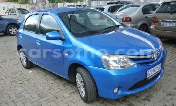 Acheter Occasion Voiture Toyota Axio Bleu à Maseru, Maseru Acheter Occasion Voiture Toyota Axio Bleu à Maseru, Maseru