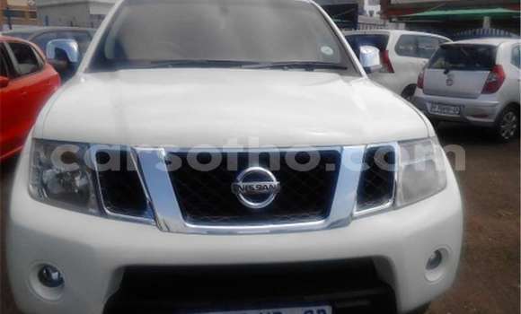 Acheter Occasion Voiture Nissan Pathfinder Blanc à Maseru, Maseru Acheter Occasion Voiture Nissan Pathfinder Blanc à Maseru, Maseru
