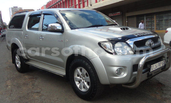 Acheter Occasion Voiture Toyota Hilux Gris à Maputsoe, Leribe Acheter Occasion Voiture Toyota Hilux Gris à Maputsoe, Leribe