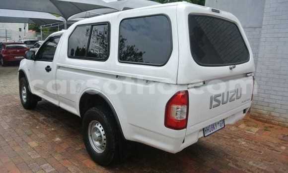 Acheter Occasion Voiture Isuzu TF (Pickup) Blanc à Maseru, Maseru Acheter Occasion Voiture Isuzu TF (Pickup) Blanc à Maseru, Maseru