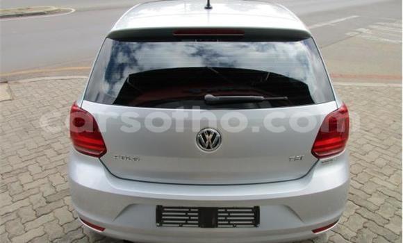 Sayi Na hannu Volkswagen Polo Silver Mota in Maseru a Maseru Sayi Na hannu Volkswagen Polo Silver Mota in Maseru a Maseru