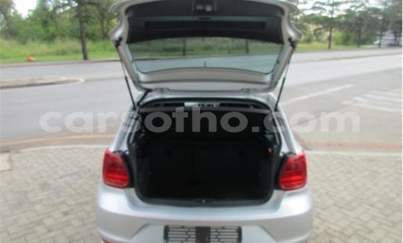 Sayi Na hannu Volkswagen Polo Silver Mota in Maseru a Maseru Sayi Na hannu Volkswagen Polo Silver Mota in Maseru a Maseru