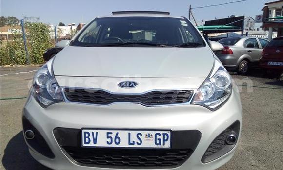 Sayi Na hannu Kia Rio Silver Mota in Maseru a Maseru Sayi Na hannu Kia Rio Silver Mota in Maseru a Maseru