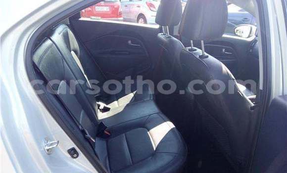 Sayi Na hannu Kia Rio Silver Mota in Maseru a Maseru Sayi Na hannu Kia Rio Silver Mota in Maseru a Maseru