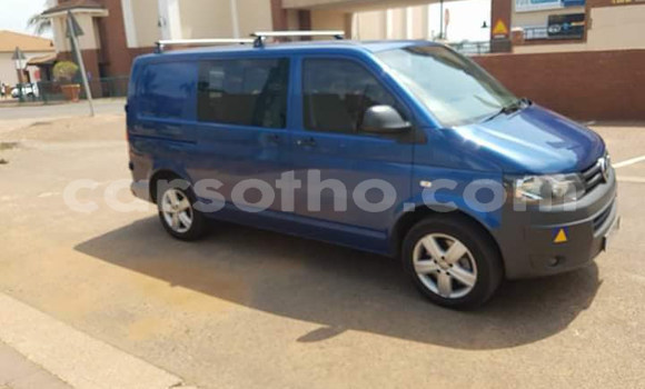 Buy Used Volkswagen Transporter Blue Car in Maseru in Maseru Buy Used Volkswagen Transporter Blue Car in Maseru in Maseru