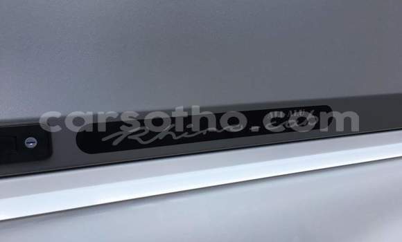 Acheter Occasion Voiture Toyota Hilux Blanc à Maseru, Maseru Acheter Occasion Voiture Toyota Hilux Blanc à Maseru, Maseru