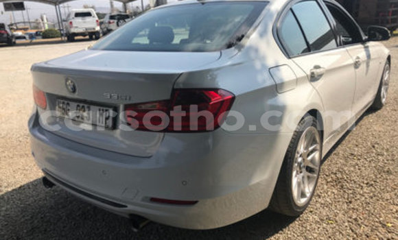 Sayi Na hannu BMW 3–Series White Mota in Maputsoa a Leribe Sayi Na hannu BMW 3–Series White Mota in Maputsoa a Leribe