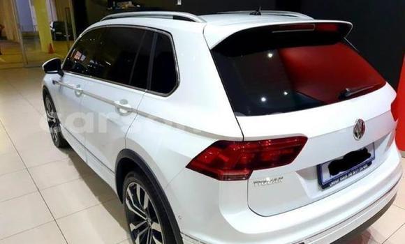 Sayi Na hannu Volkswagen Tiguan White Mota in Maputsoe a Leribe Sayi Na hannu Volkswagen Tiguan White Mota in Maputsoe a Leribe
