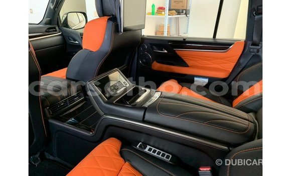 اشتري Imported Lexus LX Black سيارة في Import - Dubai في Maseru اشتري Imported Lexus LX Black سيارة في Import - Dubai في Maseru