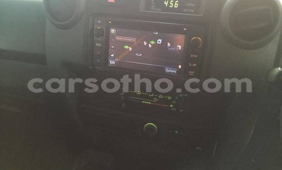 Acheter Occasion Voiture Toyota Land Cruiser Blanc à Maputsoa, Leribe Acheter Occasion Voiture Toyota Land Cruiser Blanc à Maputsoa, Leribe