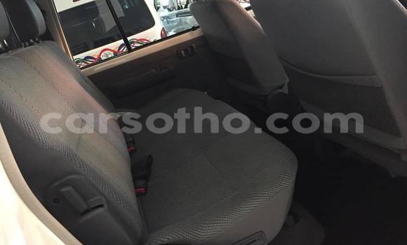 Acheter Occasion Voiture Toyota Land Cruiser Blanc à Maputsoa, Leribe Acheter Occasion Voiture Toyota Land Cruiser Blanc à Maputsoa, Leribe
