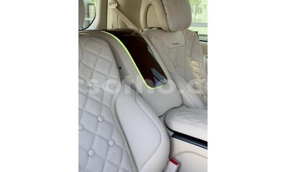 اشتري Imported Lexus LX Beige سيارة في Import - Dubai في Maseru اشتري Imported Lexus LX Beige سيارة في Import - Dubai في Maseru