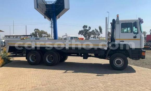 Buy Used Man Silent Silver Truck in Maputsoa in Leribe Buy Used Man Silent Silver Truck in Maputsoa in Leribe