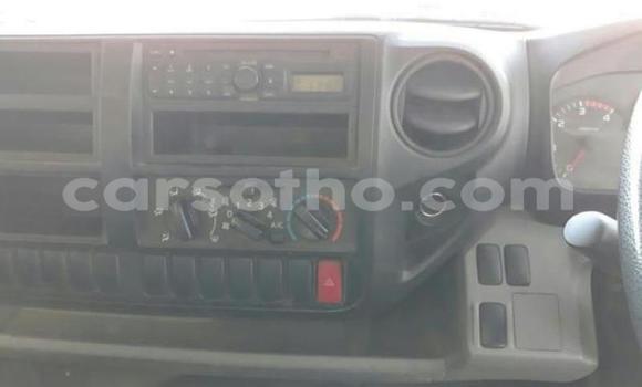 Sayi Na hannu Hino 300 Series White Babbar mota in Maputsoa a Leribe Sayi Na hannu Hino 300 Series White Babbar mota in Maputsoa a Leribe