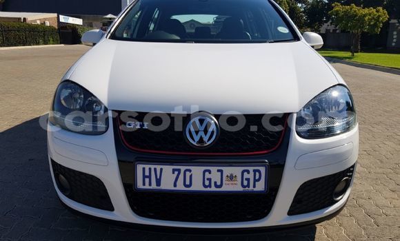 Sayi Na hannu Volkswagen Golf White Mota in Mafeteng a Mafeteng Sayi Na hannu Volkswagen Golf White Mota in Mafeteng a Mafeteng