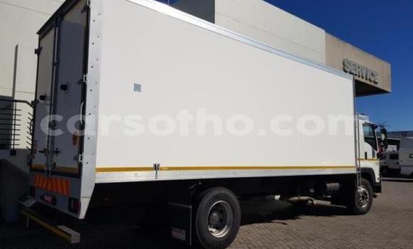 اشتري مستعمل Isuzu FTR 850 White شاحنة في Maseru في Maseru اشتري مستعمل Isuzu FTR 850 White شاحنة في Maseru في Maseru