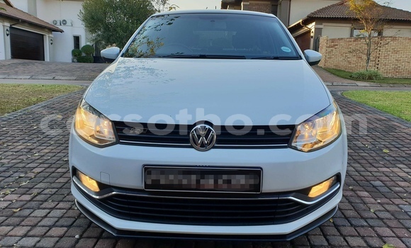 Acheter Occasion Voiture Volkswagen Polo R WRC Blanc à Maputsoa, Leribe Acheter Occasion Voiture Volkswagen Polo R WRC Blanc à Maputsoa, Leribe