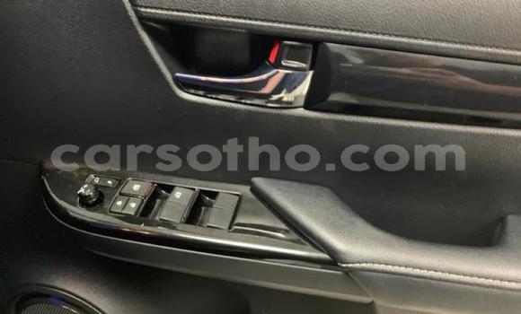 Sayi Na hannu Toyota Hilux White Mota in Maseru a Maseru Sayi Na hannu Toyota Hilux White Mota in Maseru a Maseru