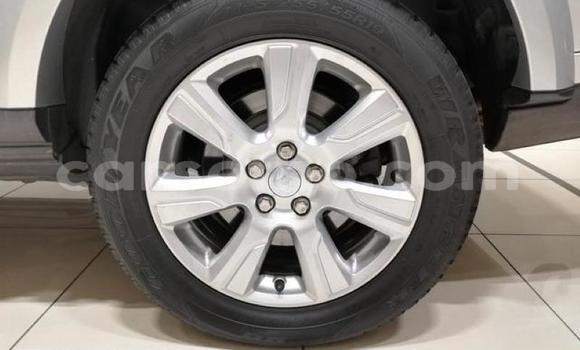 Buy Used Land Rover Discovery Silver Car in Maseru in Maseru Buy Used Land Rover Discovery Silver Car in Maseru in Maseru