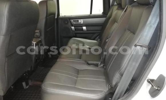 Buy Used Land Rover Discovery Silver Car in Maseru in Maseru Buy Used Land Rover Discovery Silver Car in Maseru in Maseru