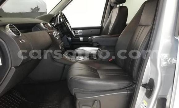 Buy Used Land Rover Discovery Silver Car in Maseru in Maseru Buy Used Land Rover Discovery Silver Car in Maseru in Maseru